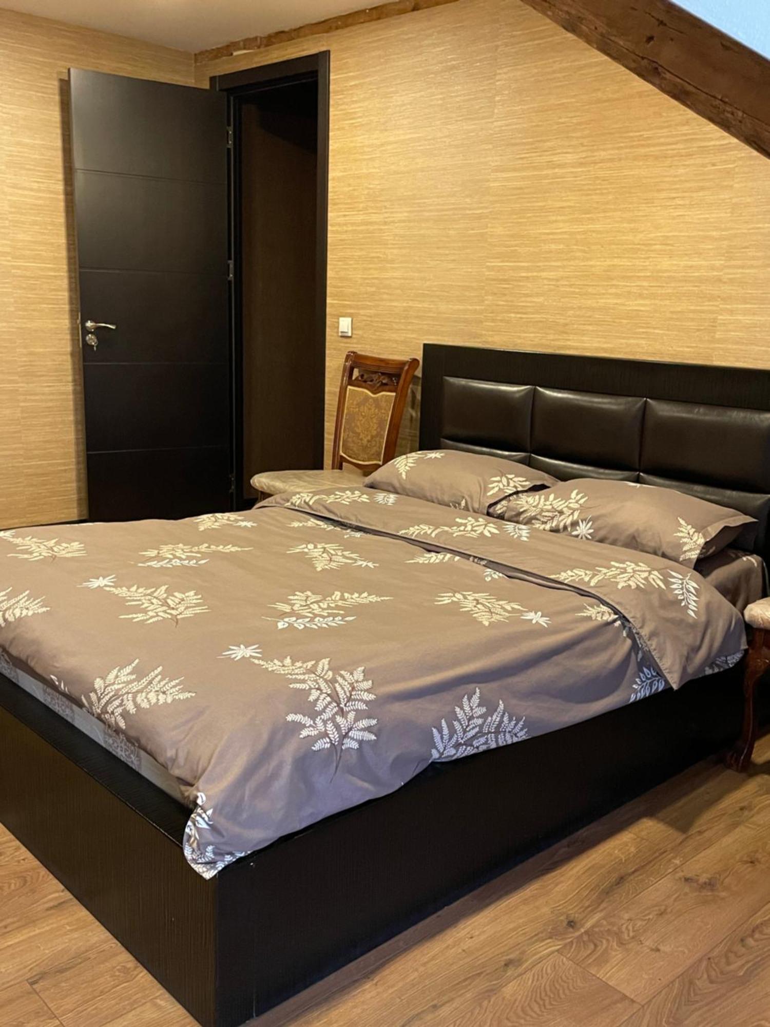 Beautiful Apartment On Atoneli Tbilisi Exterior foto